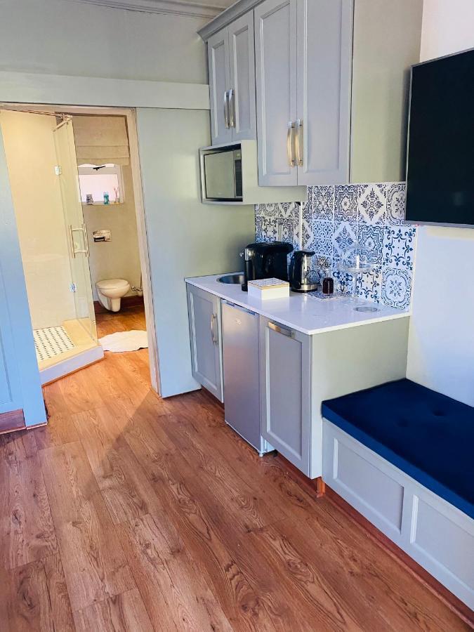 Bella Blue Guesthouse Блумфонтейн Екстер'єр фото