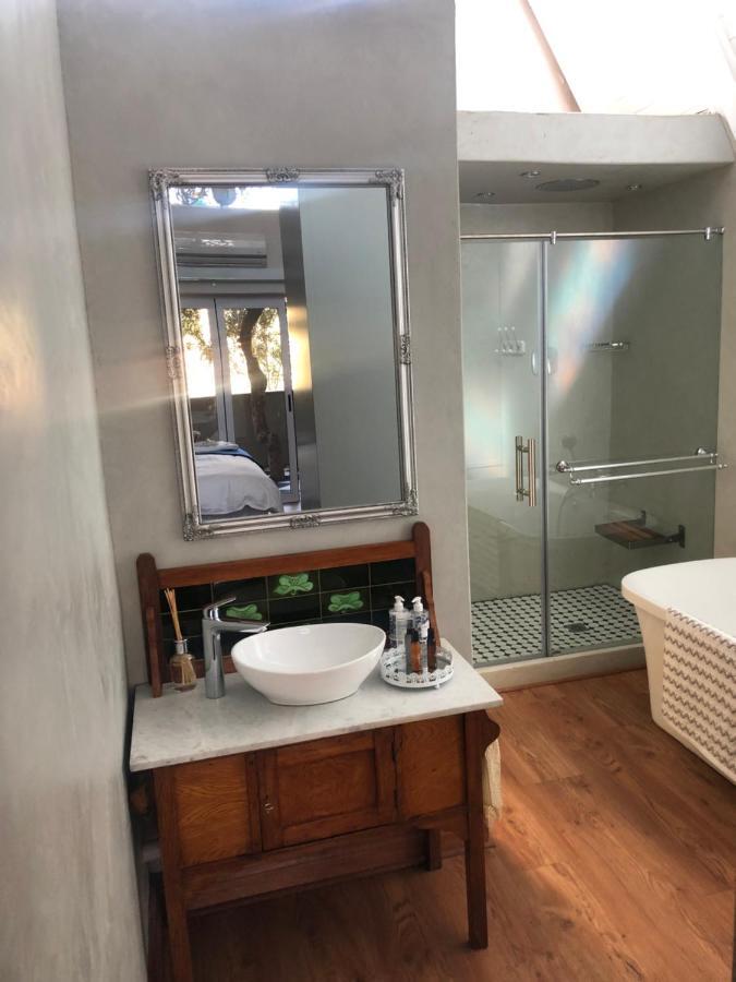 Bella Blue Guesthouse Блумфонтейн Екстер'єр фото