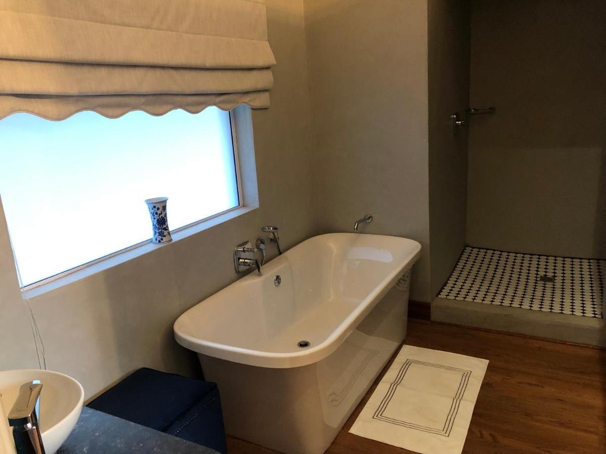 Bella Blue Guesthouse Блумфонтейн Екстер'єр фото